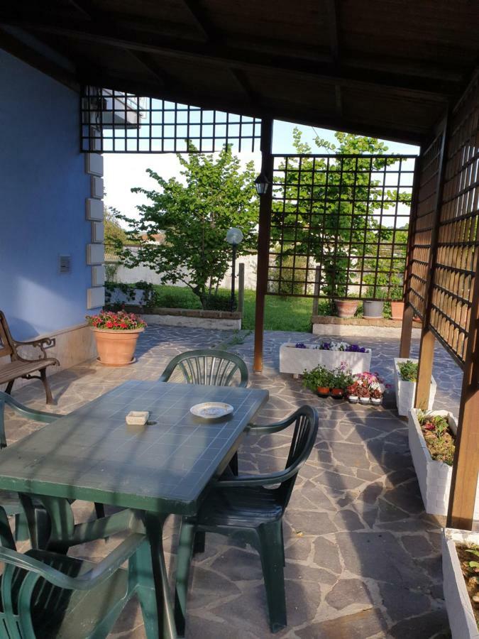 B&B Gli Orti Collecorvino Exterior foto